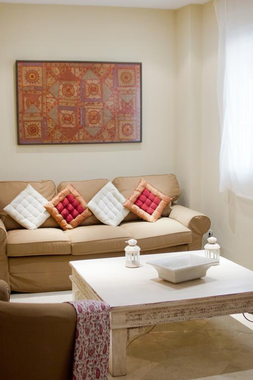 Life Apartments Giralda Suites Σεβίλλη Εξωτερικό φωτογραφία